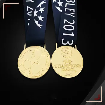  2005-21 сезон Медал на Купа на Европейските шампиони Медал на Шампион от Ливърпул Медал на световен Шампион Медал на Шампион от сезон Реплика Колекция Фенове Подарък