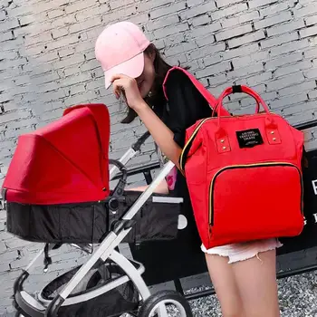  2019 Нова чанта за памперси Мумия Чанта за памперси за бременни Женски раница Пелена Голям капацитет Детска водоустойчива чанта за грижа за детето