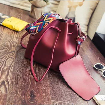  Дамска чанта с цветни каишка Чанта-кофа за Дамски чанти на рамо, изкуствена кожа Маркови дизайнерски дамски чанти през рамо