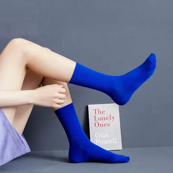  Есенни нови дамски чорапи цветове бонбони Европейски и американски моден тренд обикновена дишащи дамски памучни чорапи с индивидуалността