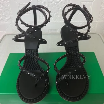  Летни нови сандали за писта на тънки високи токчета за жени с кръгла глава и препратка джапанки със скоба за носа гладиаторски сандали секси тяло обувки 2021